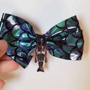 PAIR of skull mermaid bows!